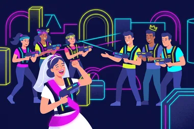 Illustration, mit KI erstellt: Braut mit Freundinnen und Bräutigam mit Freunden beim Lasertag
